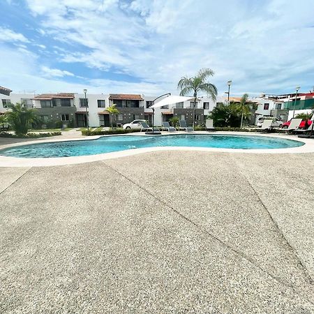 Modern Pool Side, 3 Bdrm House With Parking Villa Puerto Vallarta Exterior photo