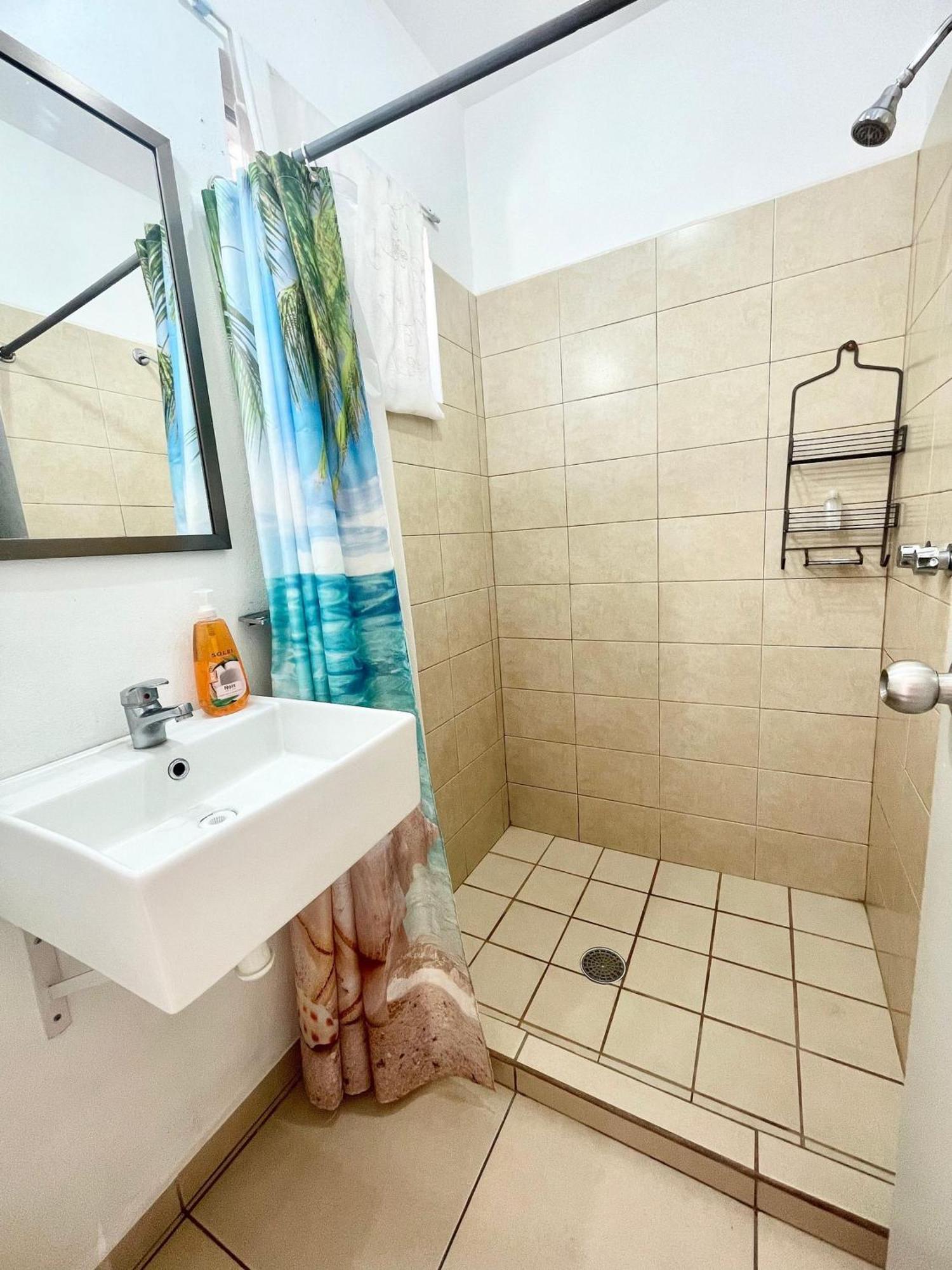 Modern Pool Side, 3 Bdrm House With Parking Villa Puerto Vallarta Exterior photo